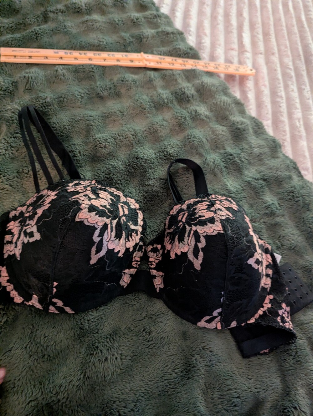 Soma Black Bra with Pink Floral Lace Accents
